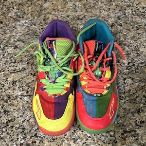 Melo Ball hoop shoes